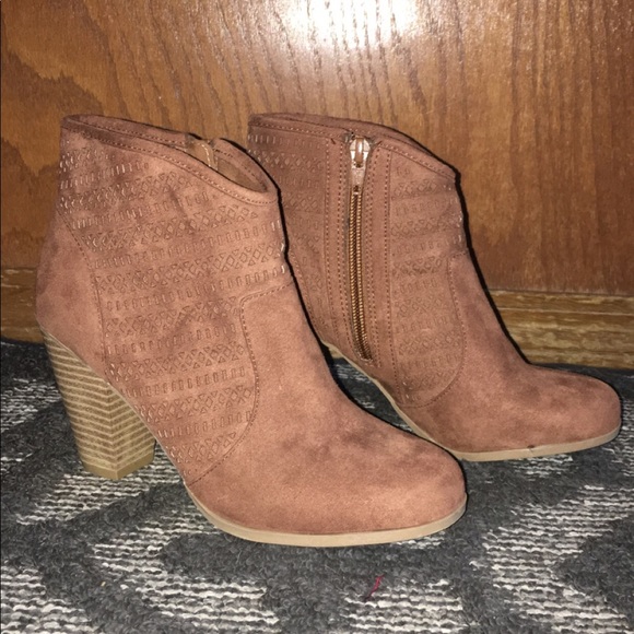 American Rag Shoes - Super cute American Rag booties